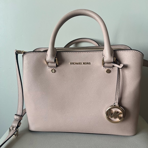 Michael Kors Handbags - Michael Kors Leather Pink Blush Medium Satchel